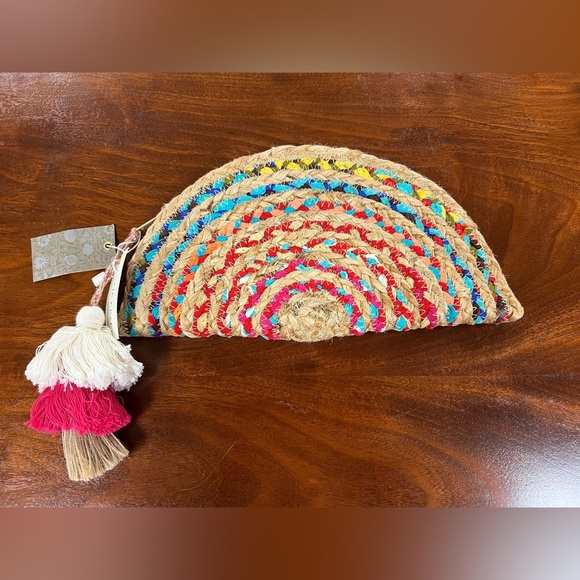 NWT Boho Antik Kraft Chindi Moon Clutch - Picture 2 of 8